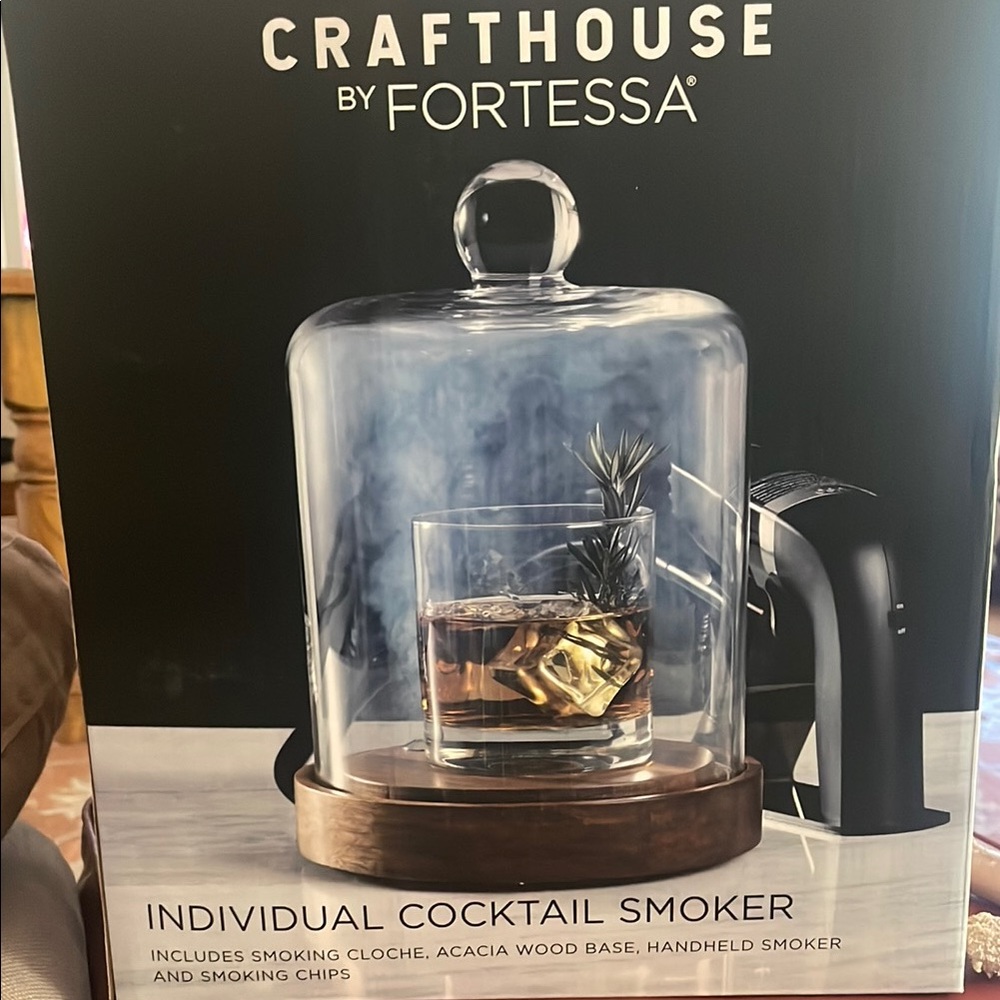 Crafthouse by Fortessa Individual Cocktail Smoker - Clear
